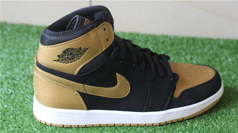 Air Jordan 1 I Retro High OG Black Gold Metallic